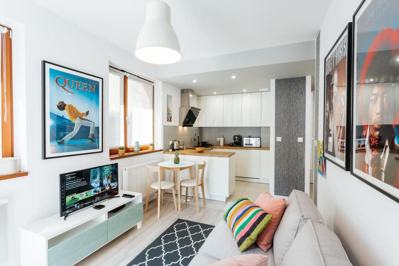 קרקוב Harmo Old Town With Spacious Sunny Terrace מראה חיצוני תמונה